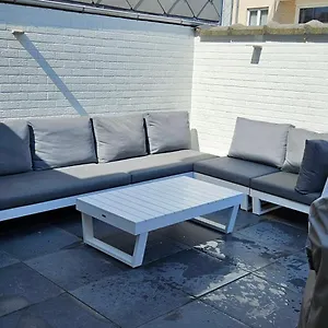 Apartment @zakibelle, Bredene